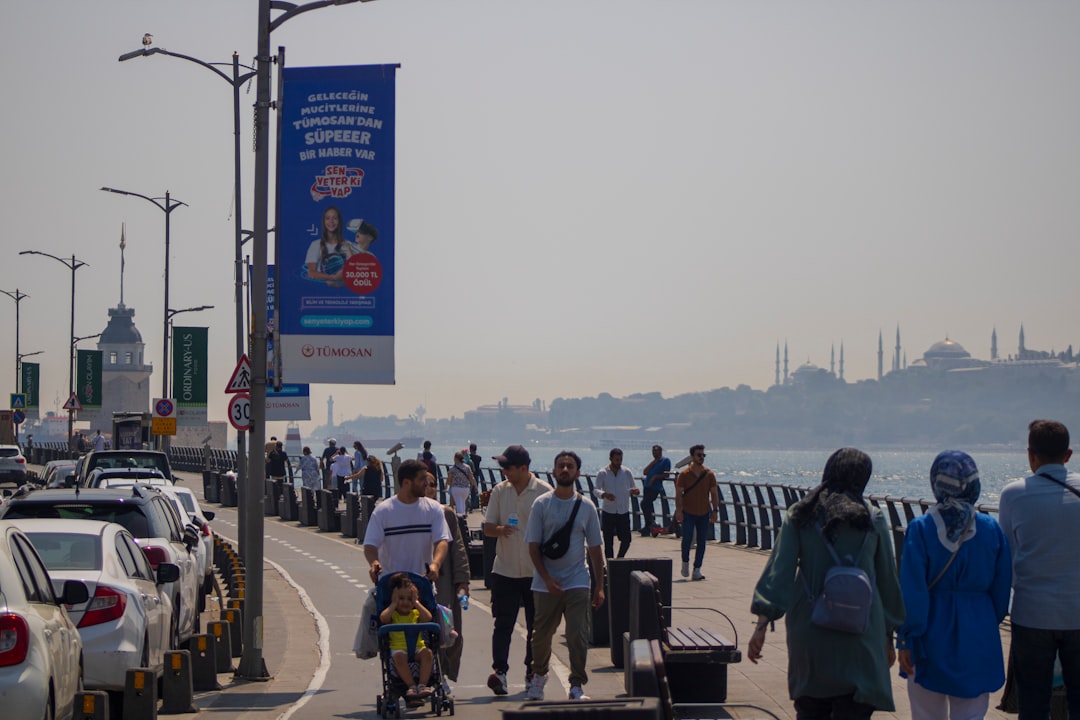 Türkiye ve yaşam haberleri için İstanbul Üsküdar kıyısı